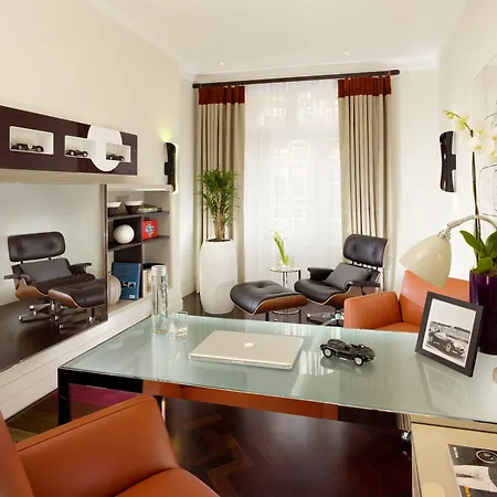 Taj 51 Buckingham Gate Suites And Residences-3